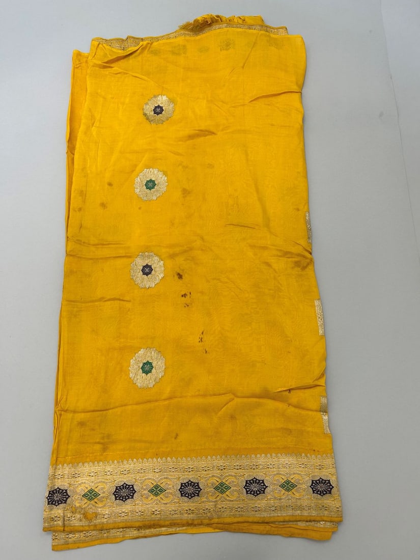 India Silk Sari with Metal Silver Threads (1 of 10)