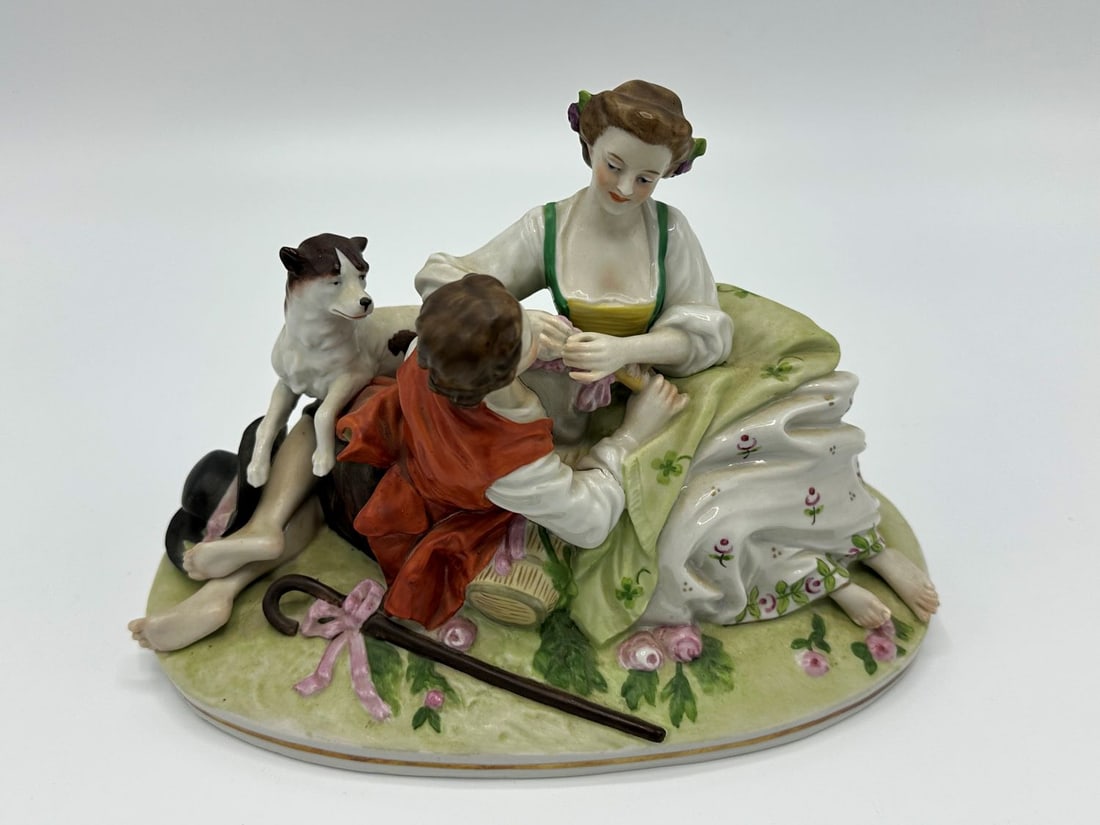 Vintage German Sitzendorf  Porcelain Statue (1 of 6)