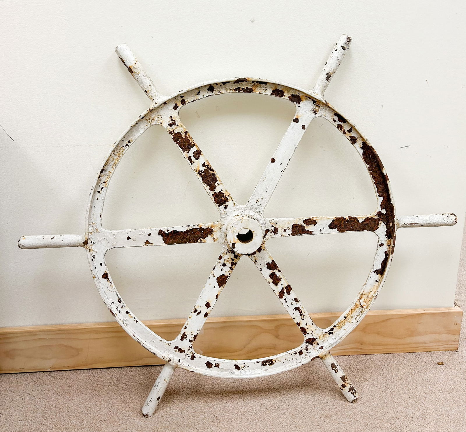 Vintage Large Cast Iron Ship Wheel (1 of 3)