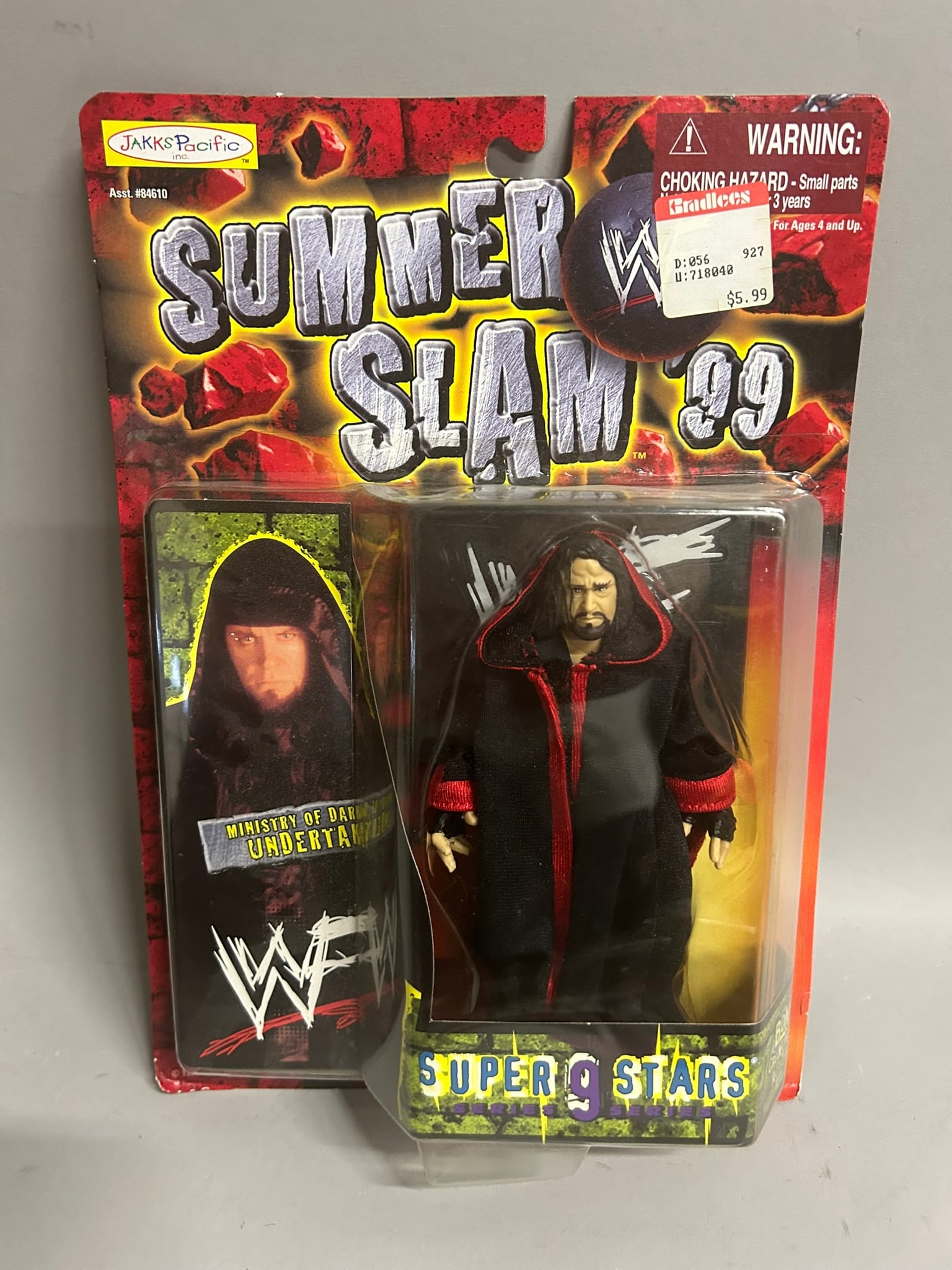 Collection of Jakks Pacific Summer Slam '99 Superstars Series 9 and Survivor Series Signature Series: Includes Summer Slam '99 Superstars Series 9 Undertaker, Gangrel, Vince McMahon, and Paul Wight. Includes Survivor Series Signature Series 5 Kane and Stone Cold Steve Austin Silver Edition. Also inclu