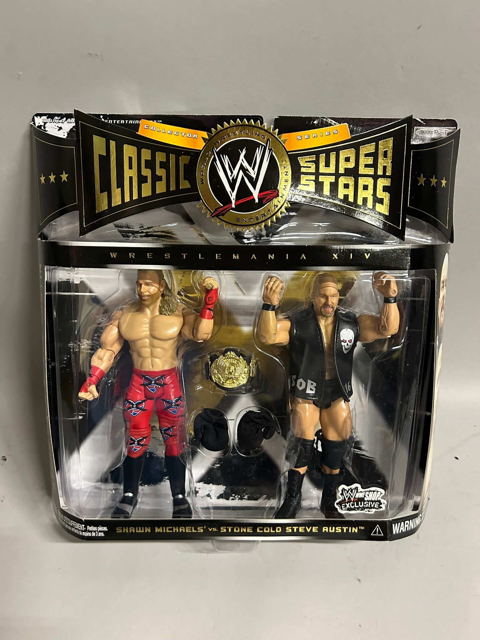 Collection of Jakks Pacific WWE Wrestling Action Figures (1 of 6)