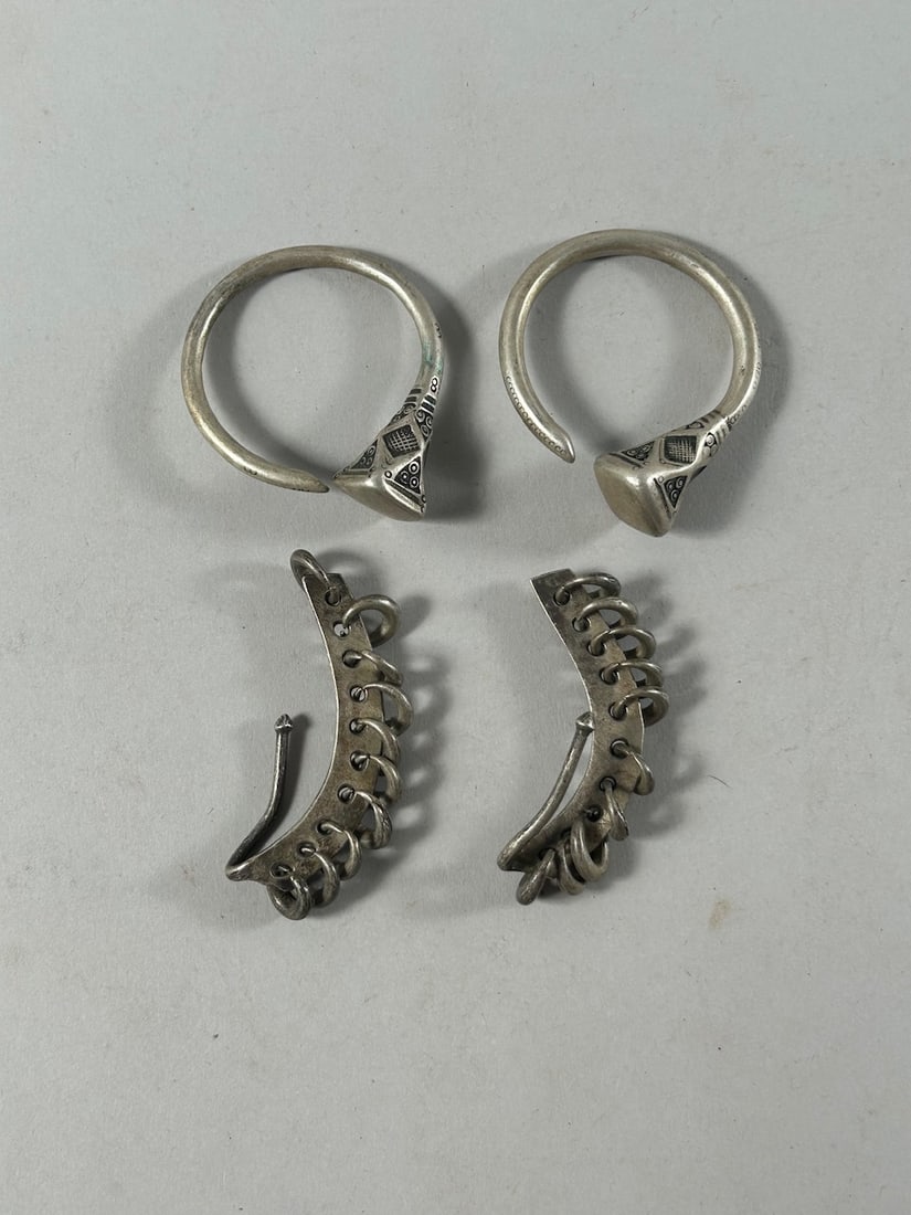 Tuareg Earrings (2 Pairs) (1 of 6)