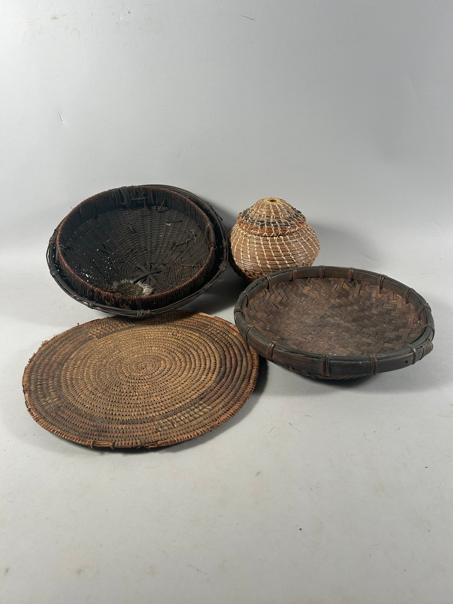 Woven African Items (4) (1 of 12)