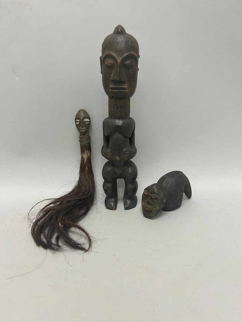 West & Central African Style Figures and Whisk (3) (1 of 9)