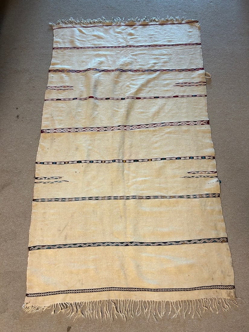 Zemmour Moroccan Blanket (1 of 5)
