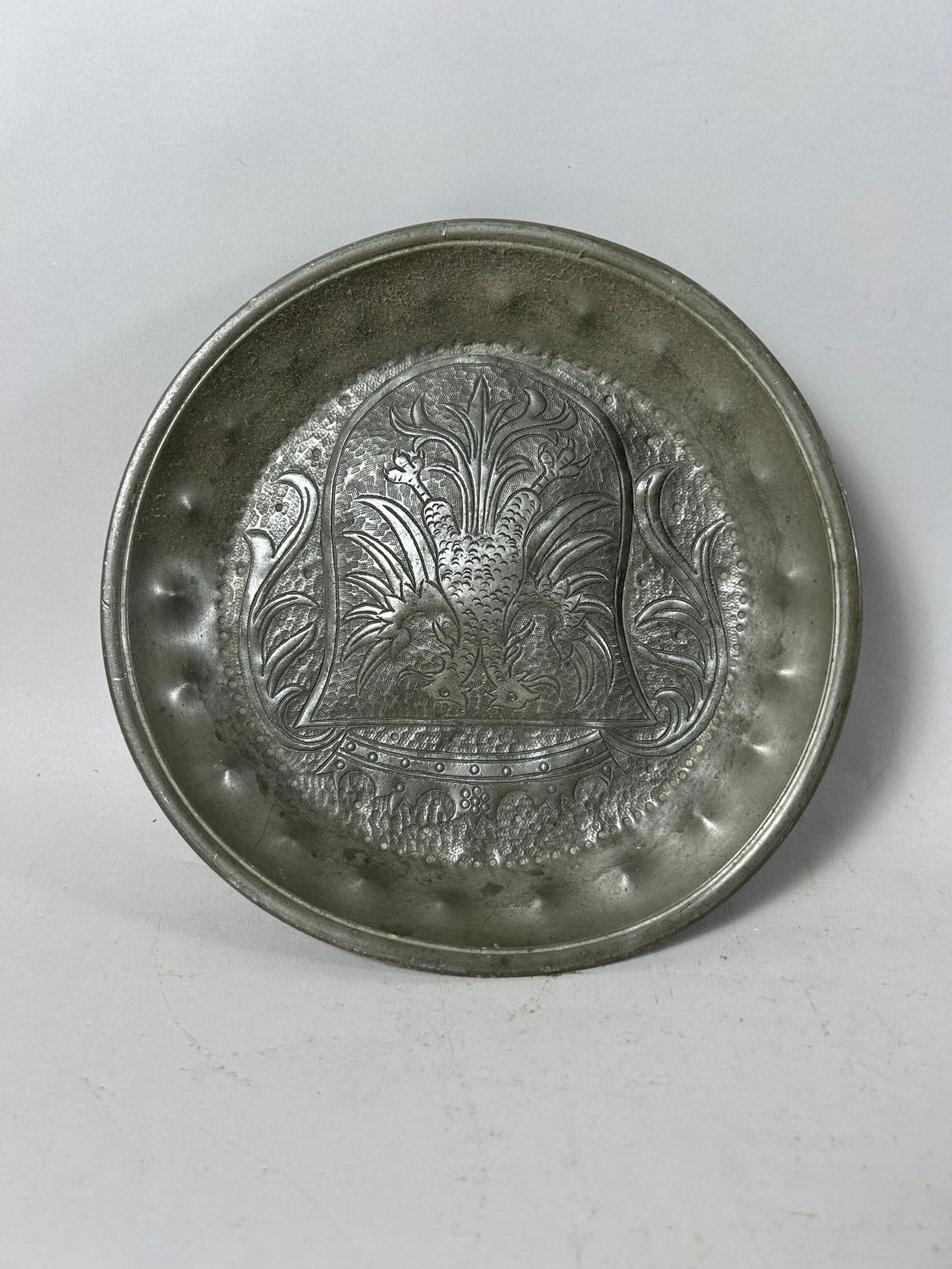 Vintage/Antique European Pewter Plate: Vintage/Antique European Pewter Plate. 1"h x 8"w (diameter)