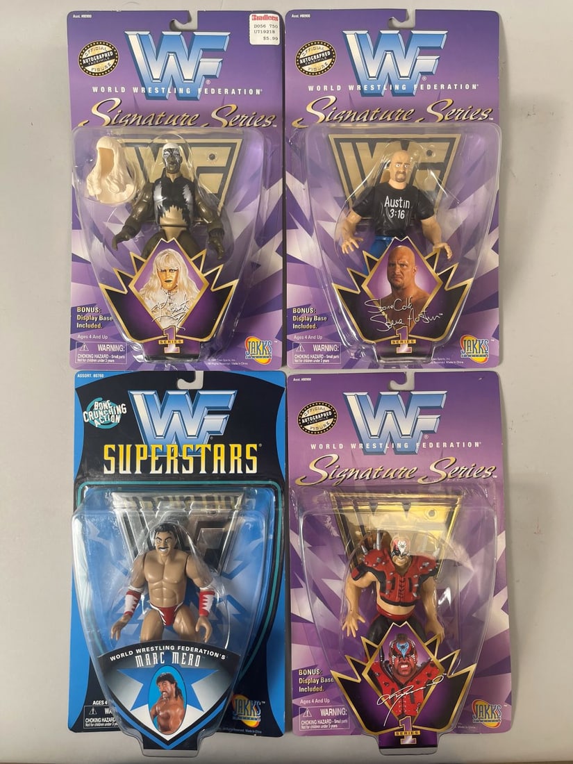 Collection of Jakks Pacific Superstars and Signature Series Wrestlers (4) (1 of 6)