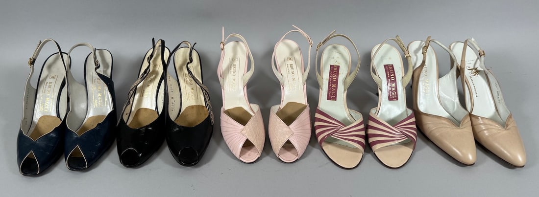 Lot of 5 - BRUNO MAGLI Women's Vintage Slingback Sandals: Bruno Magli women's slingback sandals. Made in Italy. Sizes: 1 of them size 6, the rest is size 7.