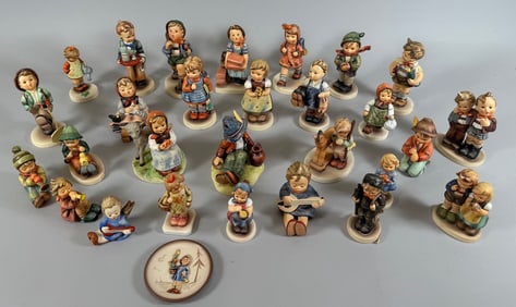 Lot of 29 - Goebel Hummel Figurines & a Decorative Plate