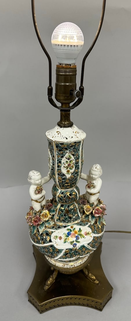 Capodimonte Porcelain Table Lamp (1 of 9)