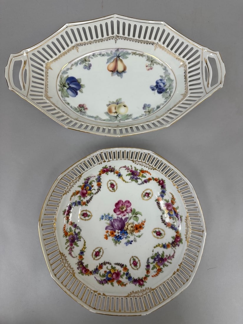 Pair of 2 - Schumann Bavaria - Dresden Floral Garland Pattern Bowls (1 of 10)