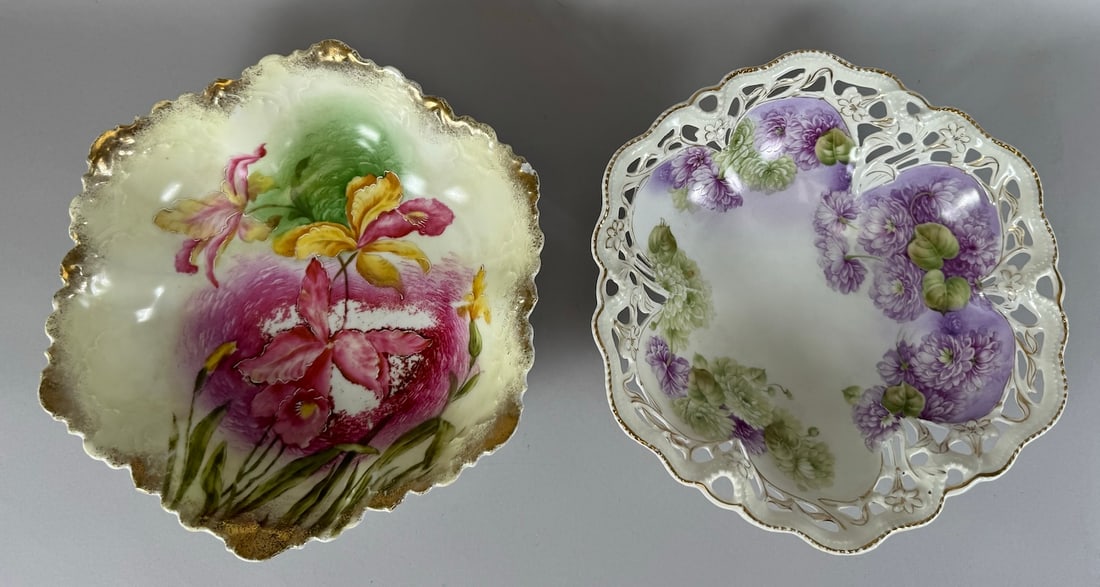 Lot of 2 - Vintage Gold Rim Floral Decorated Scalloped Serving Bowl P.T. Germany Reticulated Bowl (1 of 11)