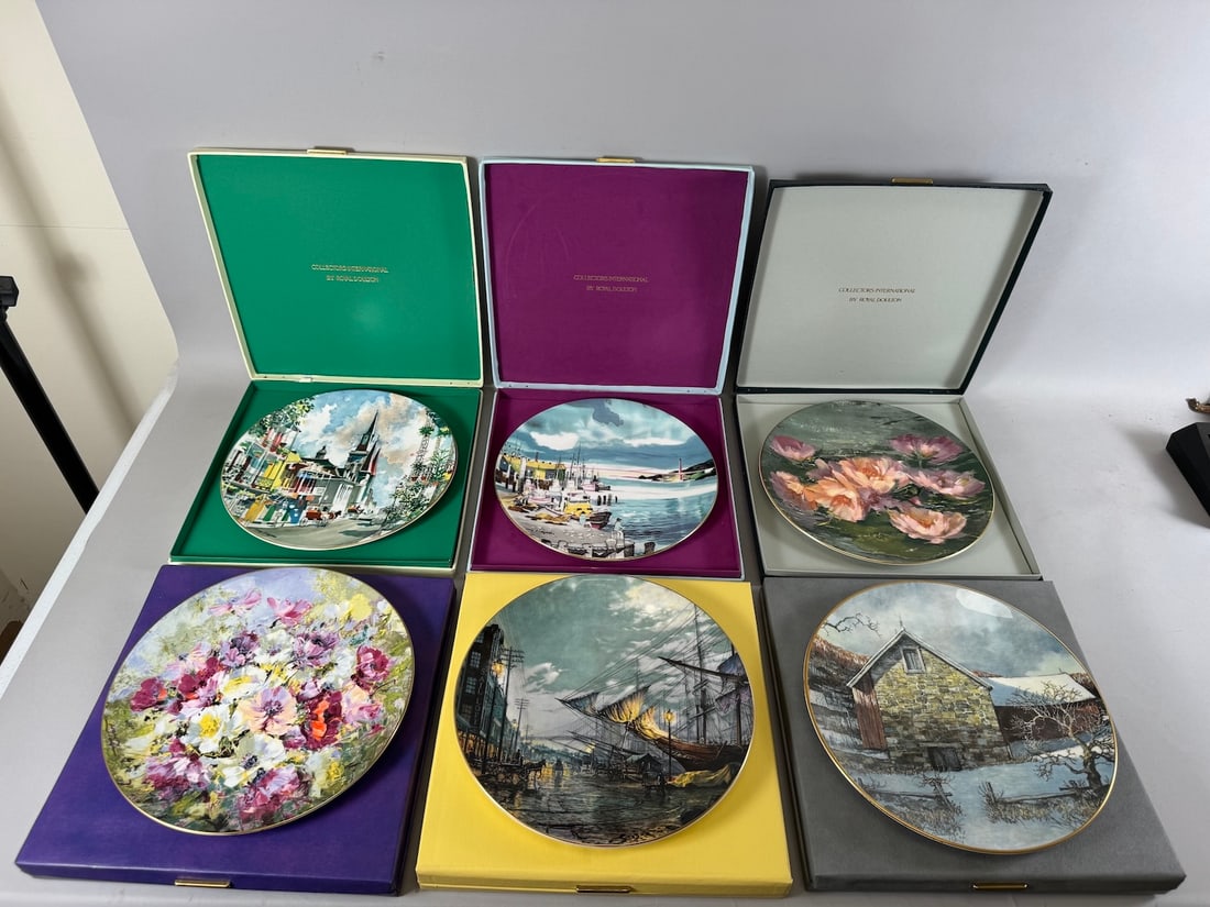 Lot of 6 - Royal Doulton Collector Plates In Original Boxes Dong Kingman Hahn Vidal John Stobart &: Lot of 6 - Royal Doulton Collector Plates In Original Boxes by Dong Kingman, Hahn Vidal, John Stobari, and Eric Sloane. 1 - "French Quarter" by Dong Kingman. Second of a series, year 1976, signed. 2-