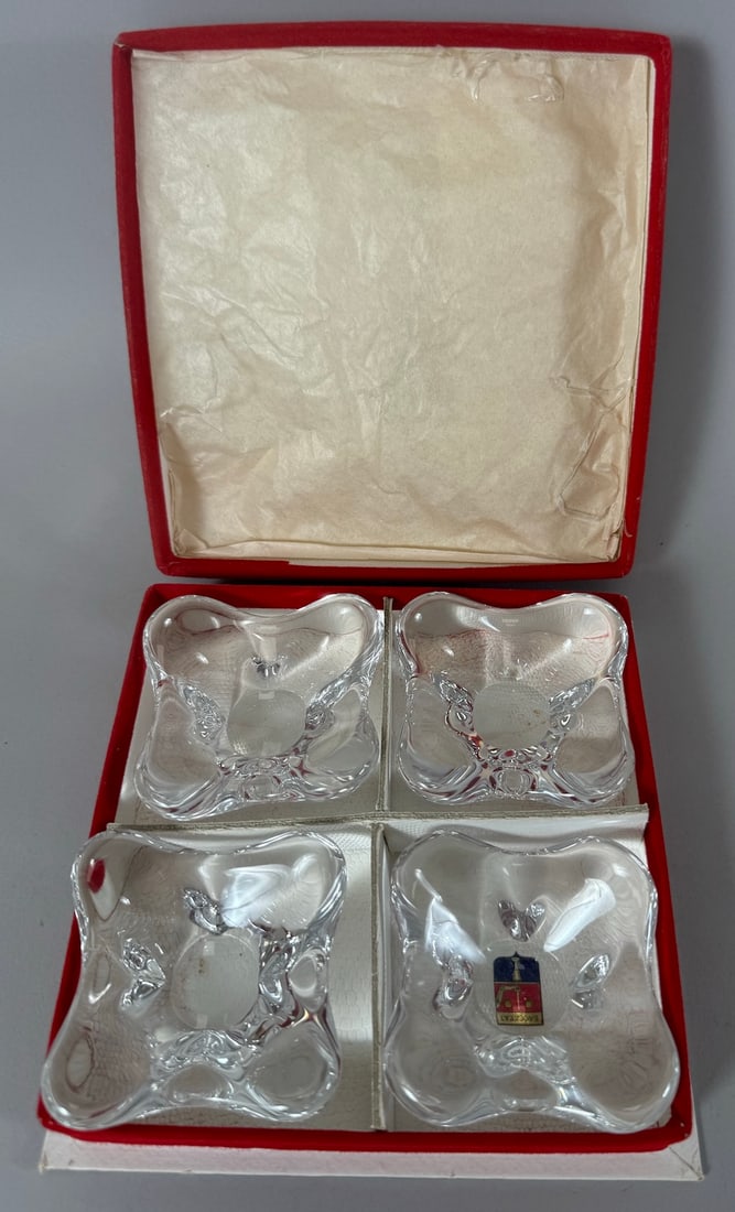Set of 4 - Baccarat Crystal Salt/Caviar Dishes in Original Box. (1 of 14)
