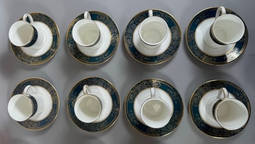 Vintage Royal Doulton CARLYLE English Fine Bone China 11 Teacups & 8 Expresso Cups with Saucers -