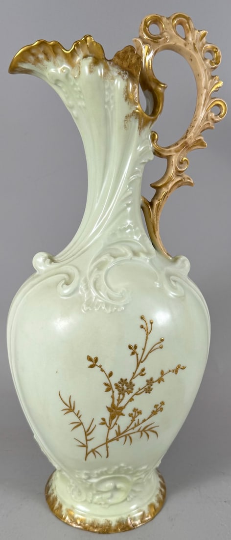 Vintage Hand Painted Limoges Pitcher France (1 of 12)