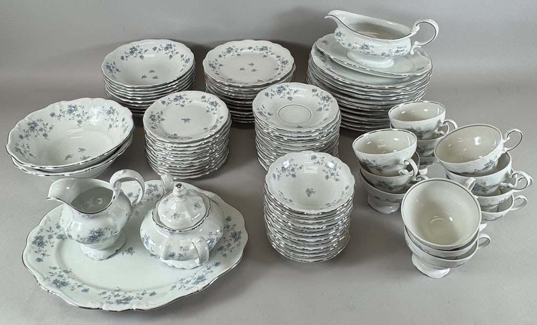 Johann Haviland Bavaria Dinnerware Set- 91 Pieces (1 of 18)
