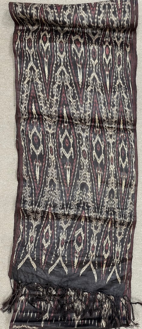 Traditional T'nalak Handwoven Textile (1 of 7)