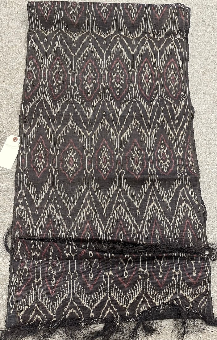 Traditional T'nalak Handwoven Textile (1 of 9)