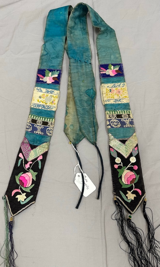 Silk Embroidered Chinese Dress Hanging (1 of 7)