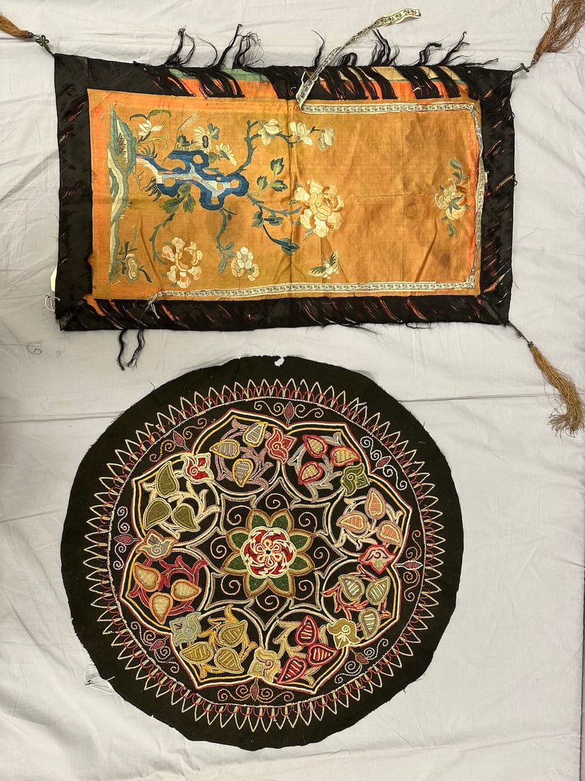 Lot of 2 - Asian Round and Rectangle Embroidered Tapestries (1 of 10)