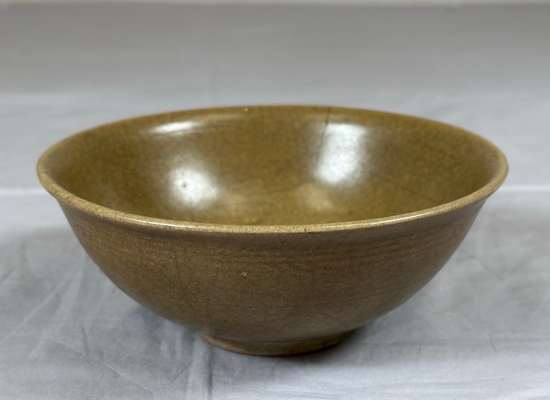 Chinese Celadon Ceramic Bowl From Sung Dynasty (1 of 5)