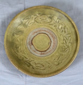 Chinese Celadon Ceramic Bowl From the Sung Dynasty