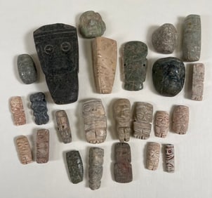 Mix Of Vintage Stone Carvings & Amulets (24)