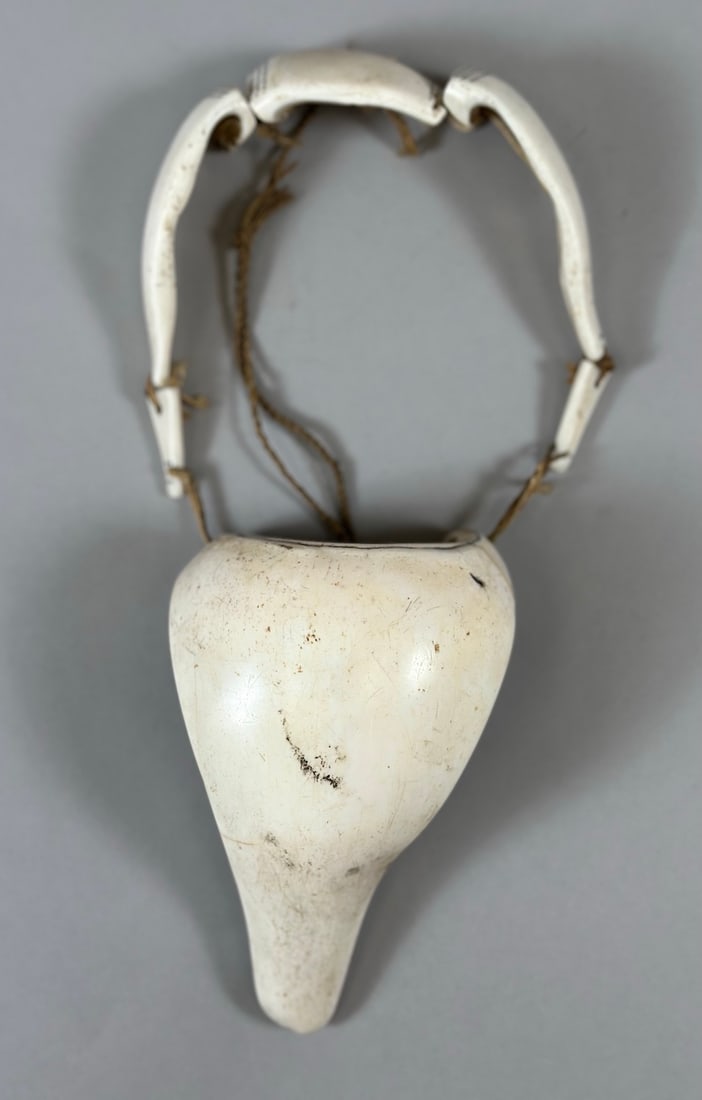 Naga Shell Necklace (1 of 7)