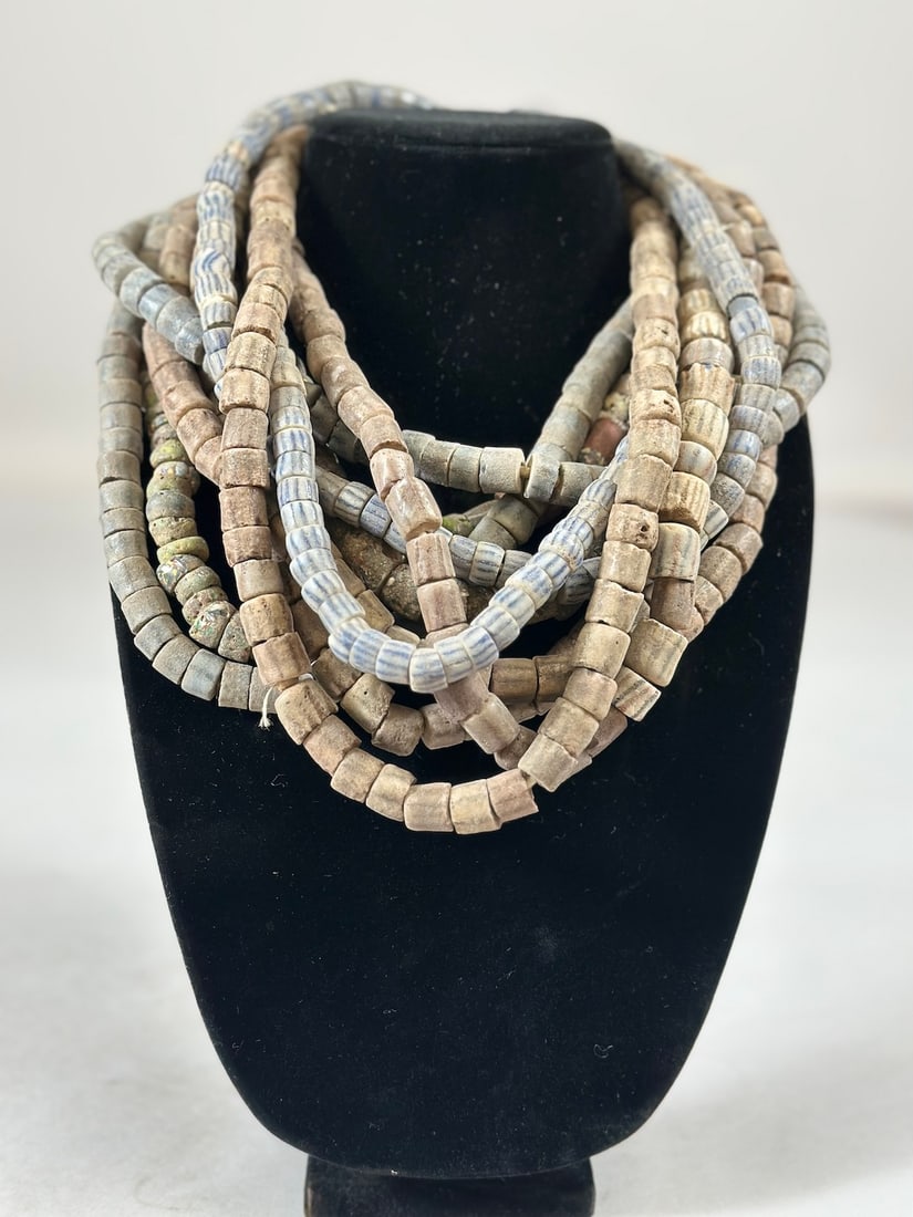 African Trade Bead Necklaces (10) (1 of 8)