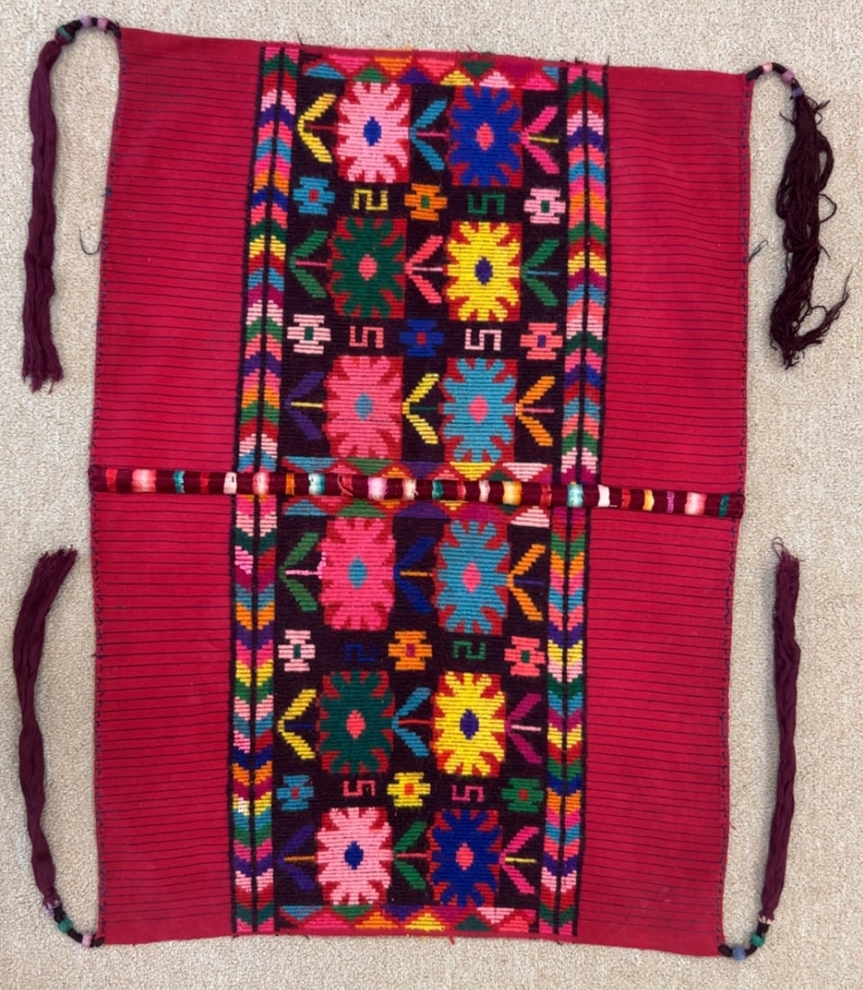 Vintage Guatemalan Textile - Ex Museum (1 of 6)