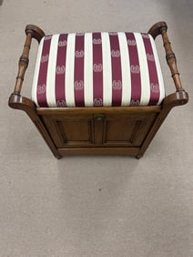 Wooden Ottoman with Slide-Out Shelf