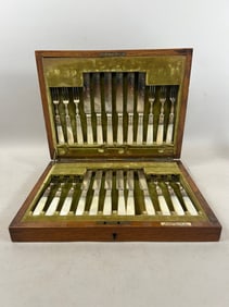 Antique Elkington & Co Silver Plated Cutlery Set