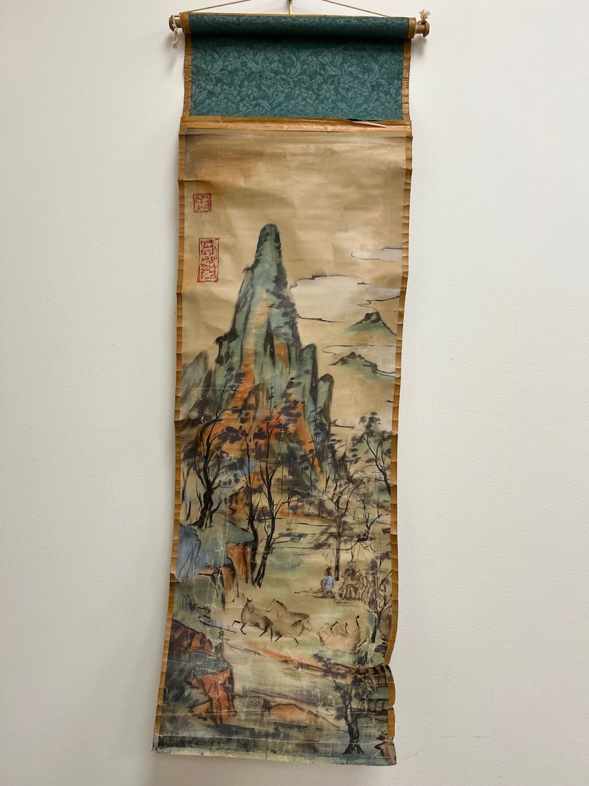 Vintage Chinese Scroll: Vintage Chinese Scroll. 57"h x 18"w