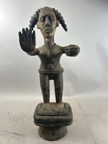 Nigeria, Ogoni Wooden Dance Crest