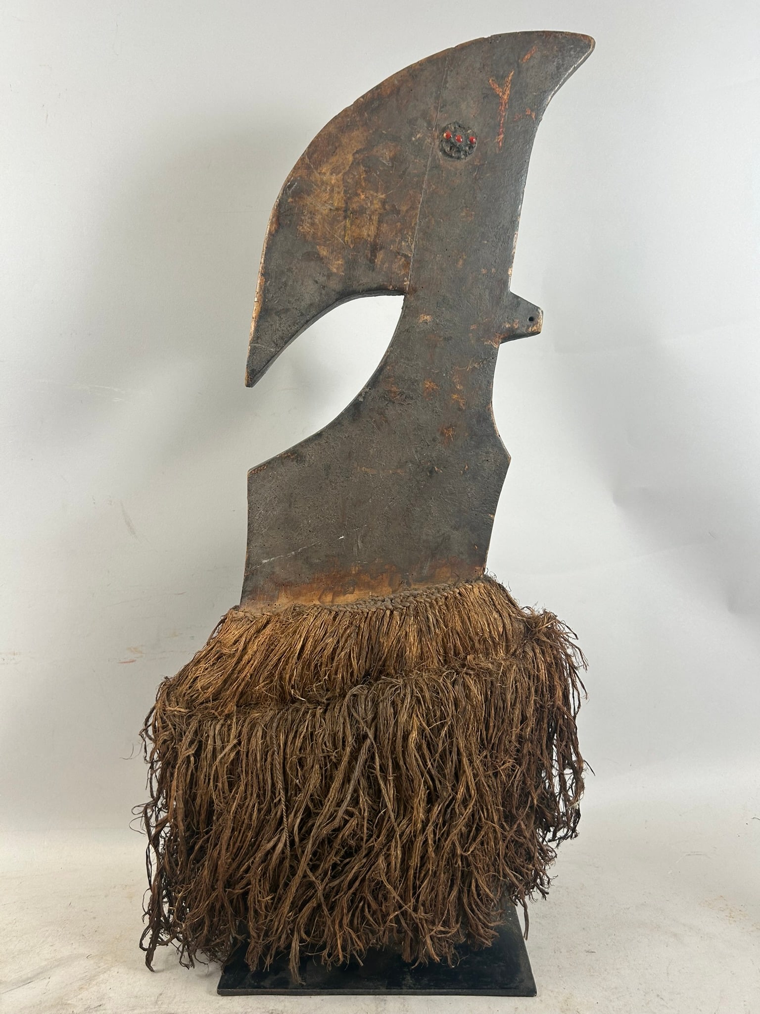 Budja Wood Dance Crest, DRC (1 of 5)