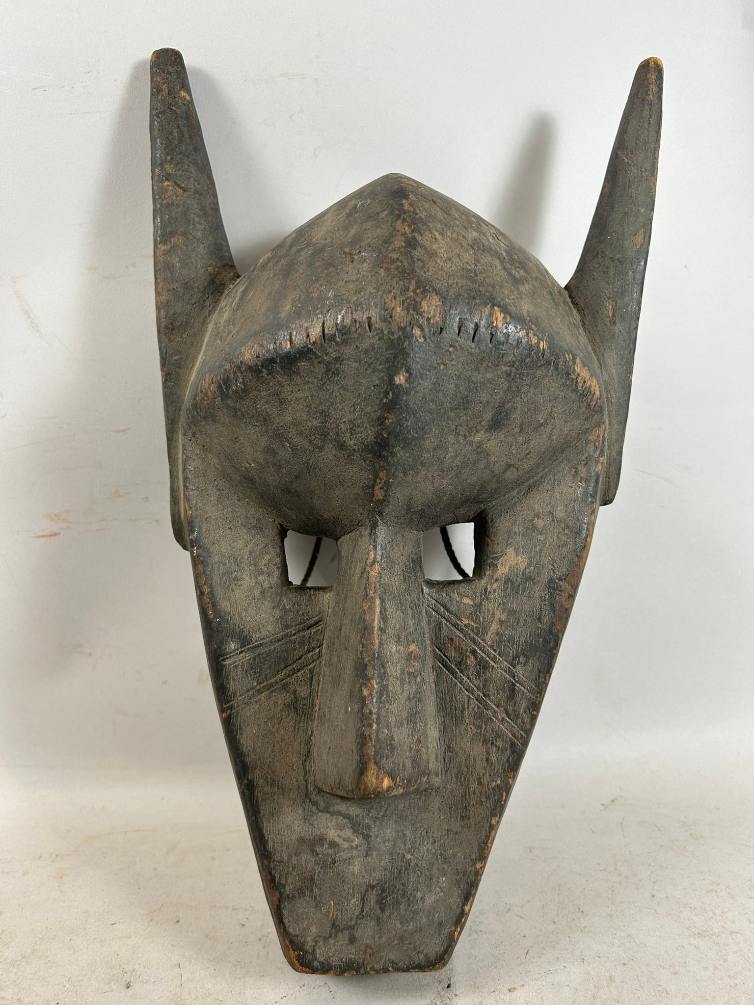 Bamana Wood Carved Mask, Mali: Bamana Wood Carved Mask, Mali. 16"h x 8.5"w x 5"l