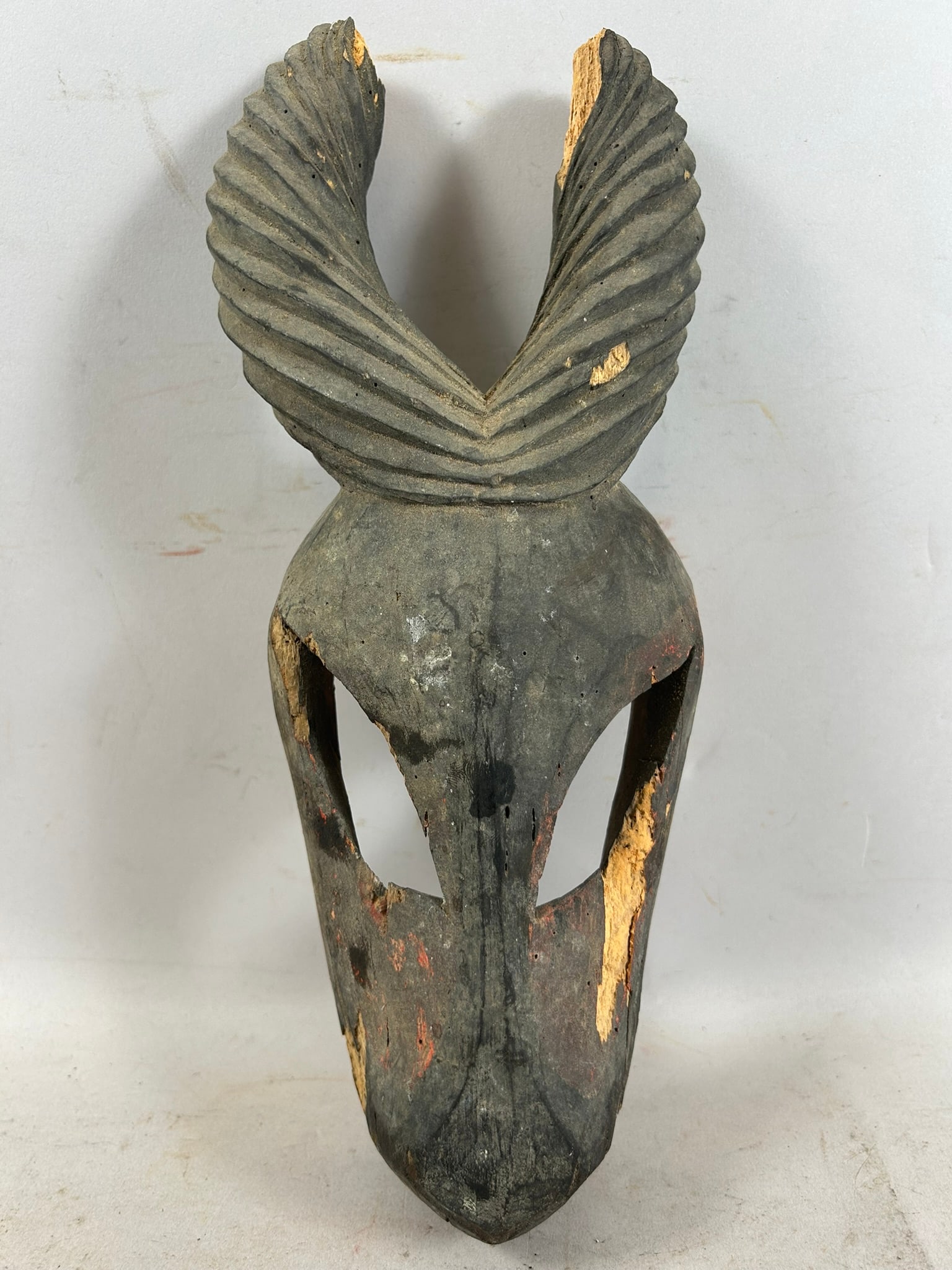 Ogoni Gazelle Wood Mask, Nigeria: Ogoni Gazelle Wood Mask, Nigeria. 11.5"h x 5"w x 3"l