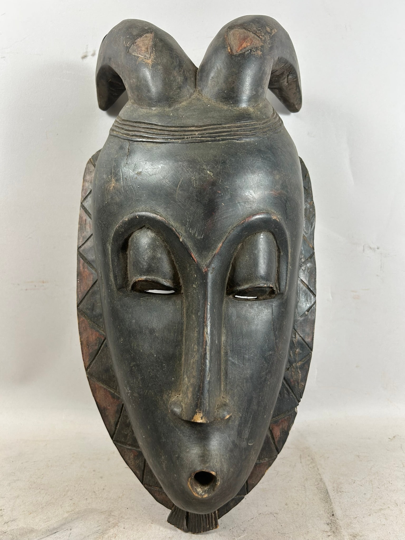 Gurol Baule Mask, Ivory Coast: Gurol Baule Mask, Ivory Coast. 16"h x 8"w