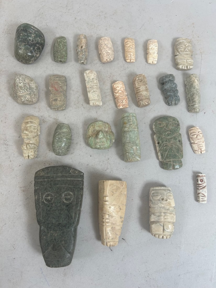 Mix of Vintage Stone Carvings and Amulets (24). Possibly Pre-Columbian (1 of 6)