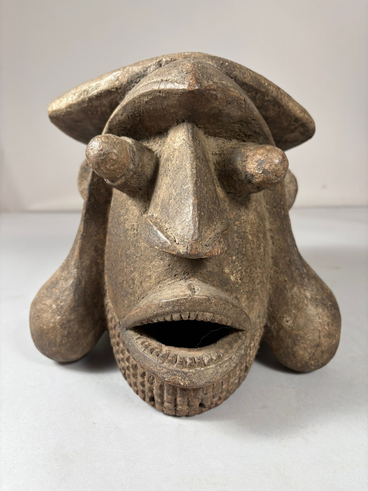 Cameroon Carved Wooden Helmet Mask: Cameroon Carved Wooden Helmet Mask. D:11"h x 11"w x 11"l
