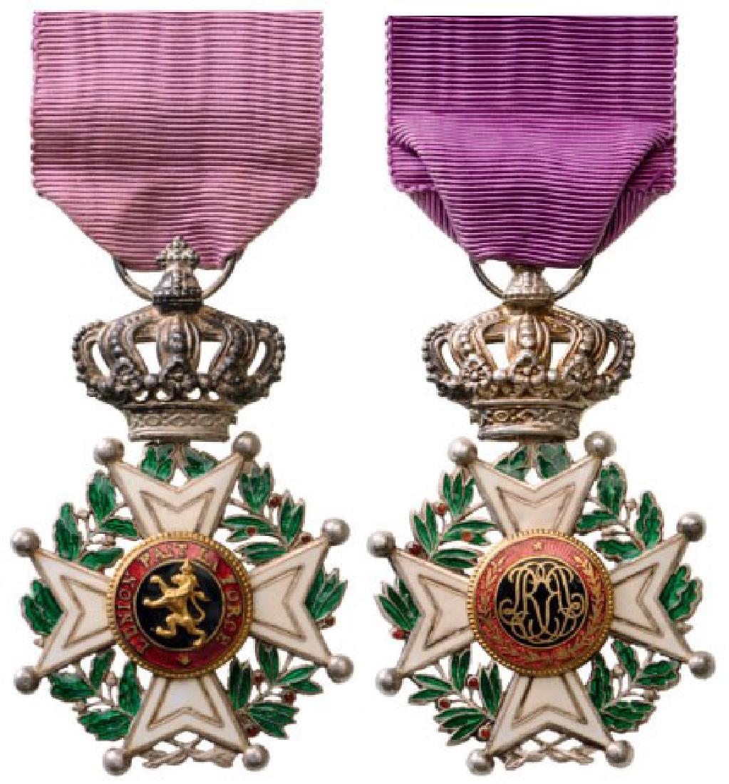 ORDER OF LEOPOLD: Knight's Cross, 5th Class, 2nd Type, instituted in 1832. Breast Badge, 68x44 mm, Silver, both central medallions gilt, both sides enameled, original suspension ring and ribbon. I