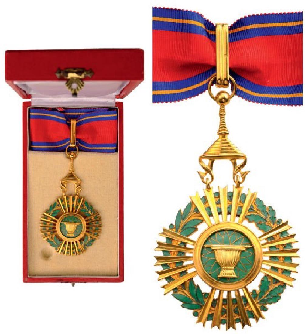 ROYAL ORDER OF SAHAMETREI (1 of 1)