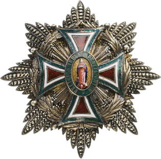 ORDER OF OUR LADY OF GUADALUPE: Grand Cross Star, 1st Class, instituted in 1854. Breast Star, 85 mm, Silver, brilliant cut rays, smooth and imitating the sequined embroidery, applied Order's cross in gold and enameled arms, wonderfu