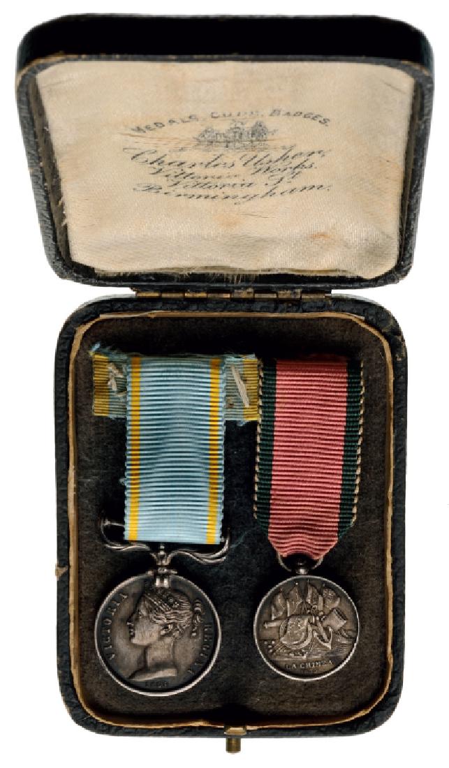 Mounted Group of 2 Miniatures Medal for the Crimean War (1 of 2)