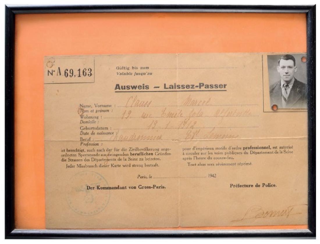 Framed Ausweis (1 of 1)