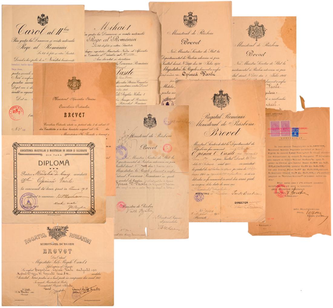 A lot of 10 Documents awarded to a Romanian Officer (1 of 1)