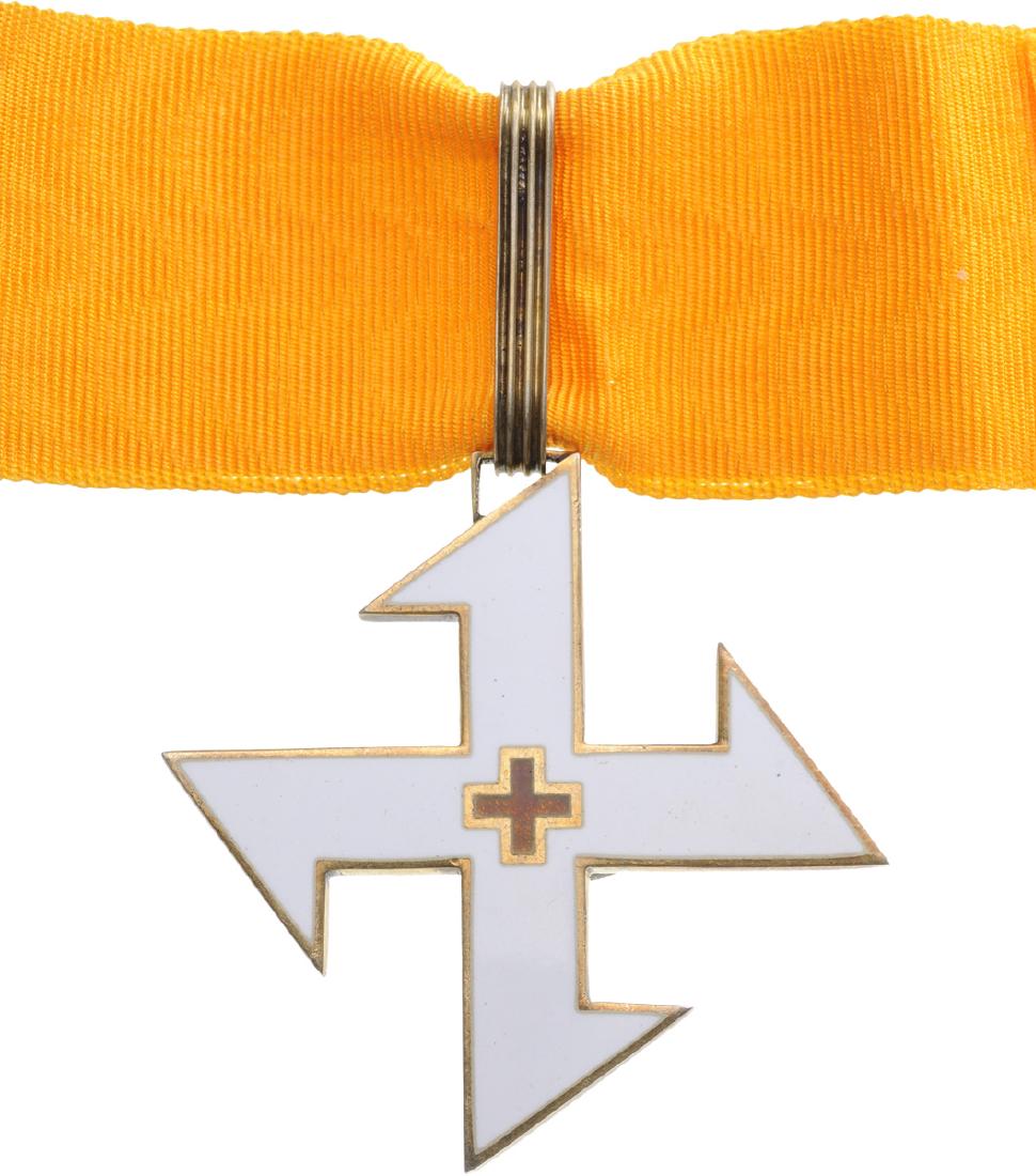 ORDER OF THE QUEEN MARIA CROSS, 1st Model, 1st Class, (1 of 2)
