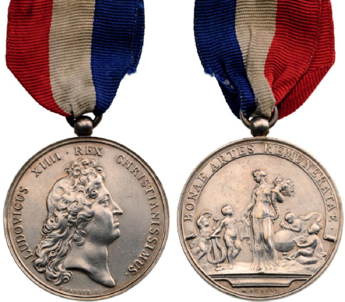 Louis XIV (1643-1715), Medal for the Arts, instituted: Medal transformed into a breast badge, silver, 41 mm, obverse portrait of Louis XIV by J. Mauger, with suspension ring and ribbon. I R! 4275