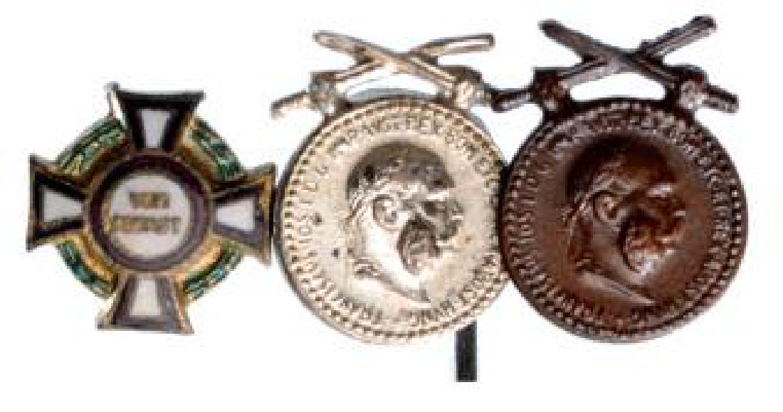 Tie pin with 3 Decorations (1 of 1)